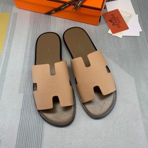 Hermes Izmir Slides Men Calfskin In Khaki Coffee